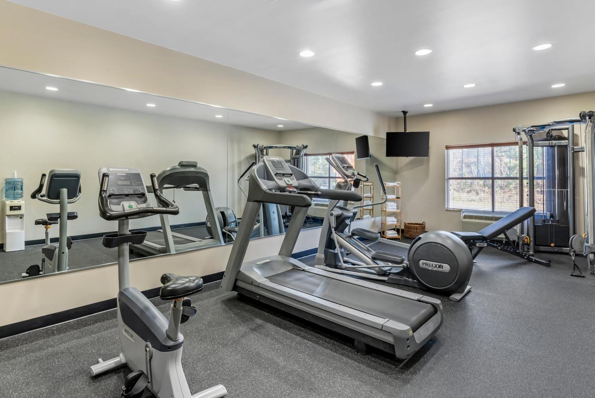 Country Inn & Suites By Radisson, Ashland - Hanover, Va Extérieur photo