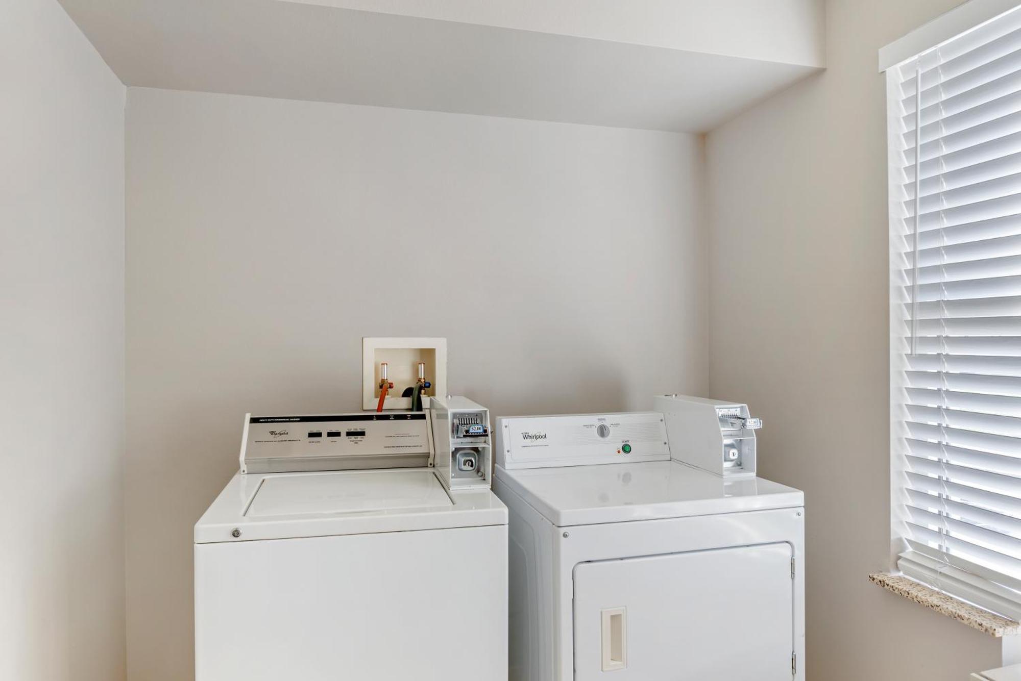 Country Inn & Suites By Radisson, Ashland - Hanover, Va Extérieur photo